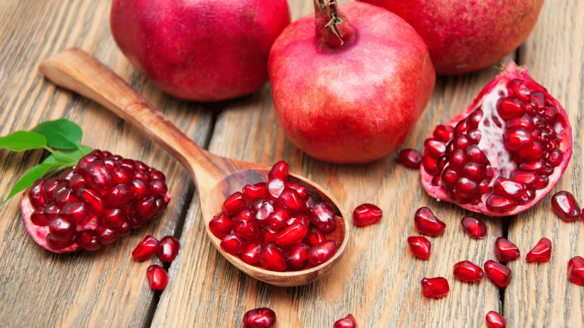 pomegranate fruit lowering high blood pressure